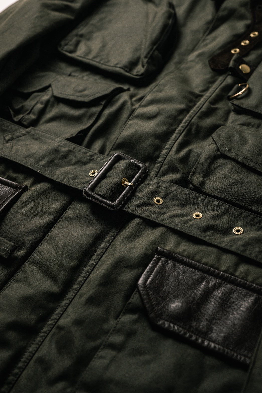 ワックスドコットン・フィールドジャケット・オリーブ